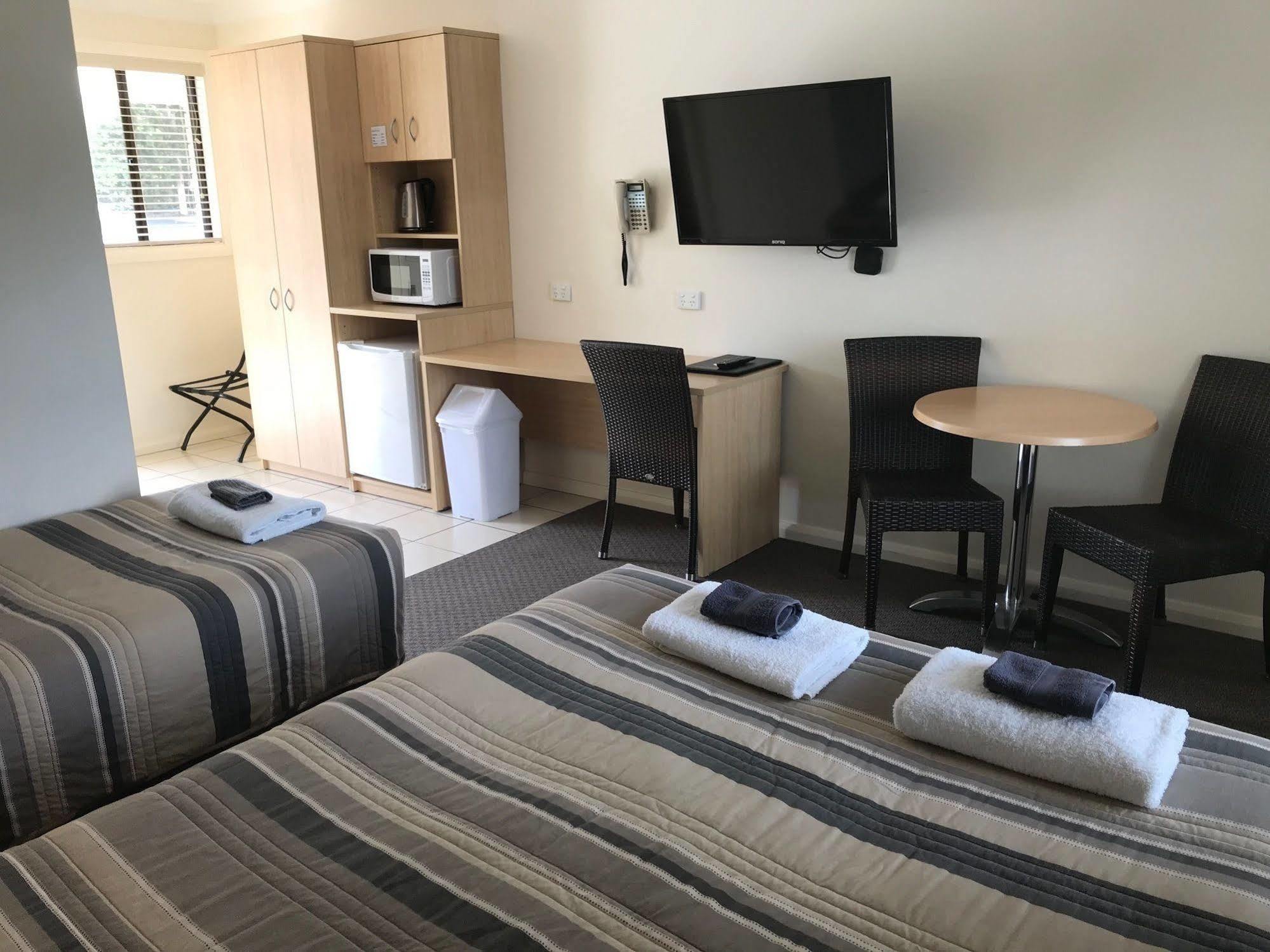 Motel Grande 탬워스 외부 사진